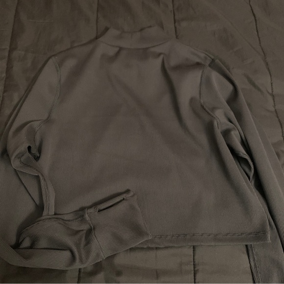 Aerie Offline Mock Neck Crop Top - Picture 1 of 8